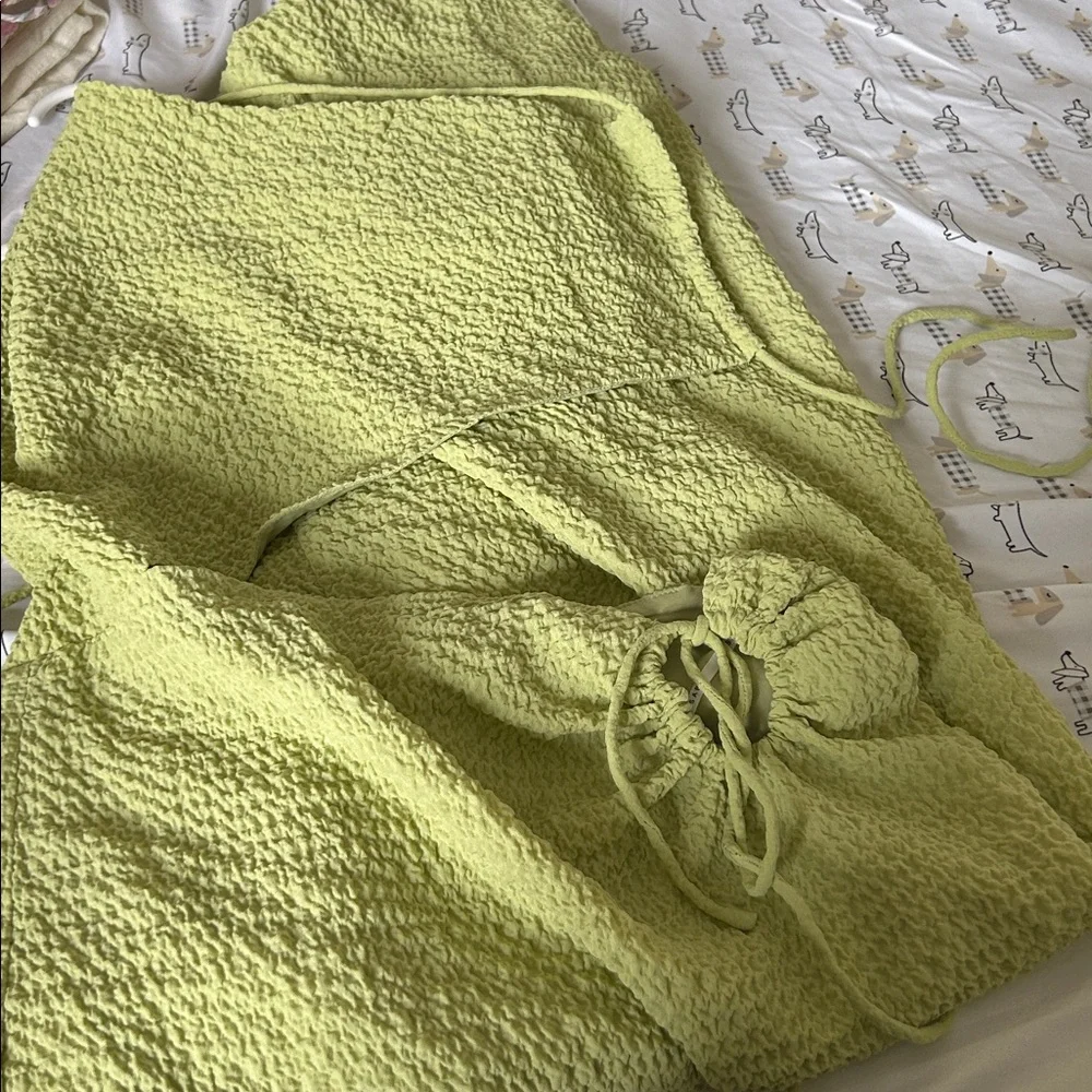 Sabo One-Shoulder Cutout Maxi Dress in Lime Green size M - Picture 5 of 6